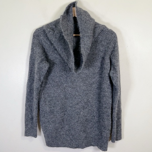 Aritzia Wilfred Free Faretta Sweater Off the Shoulder Merino Wool - Picture 3 of 16